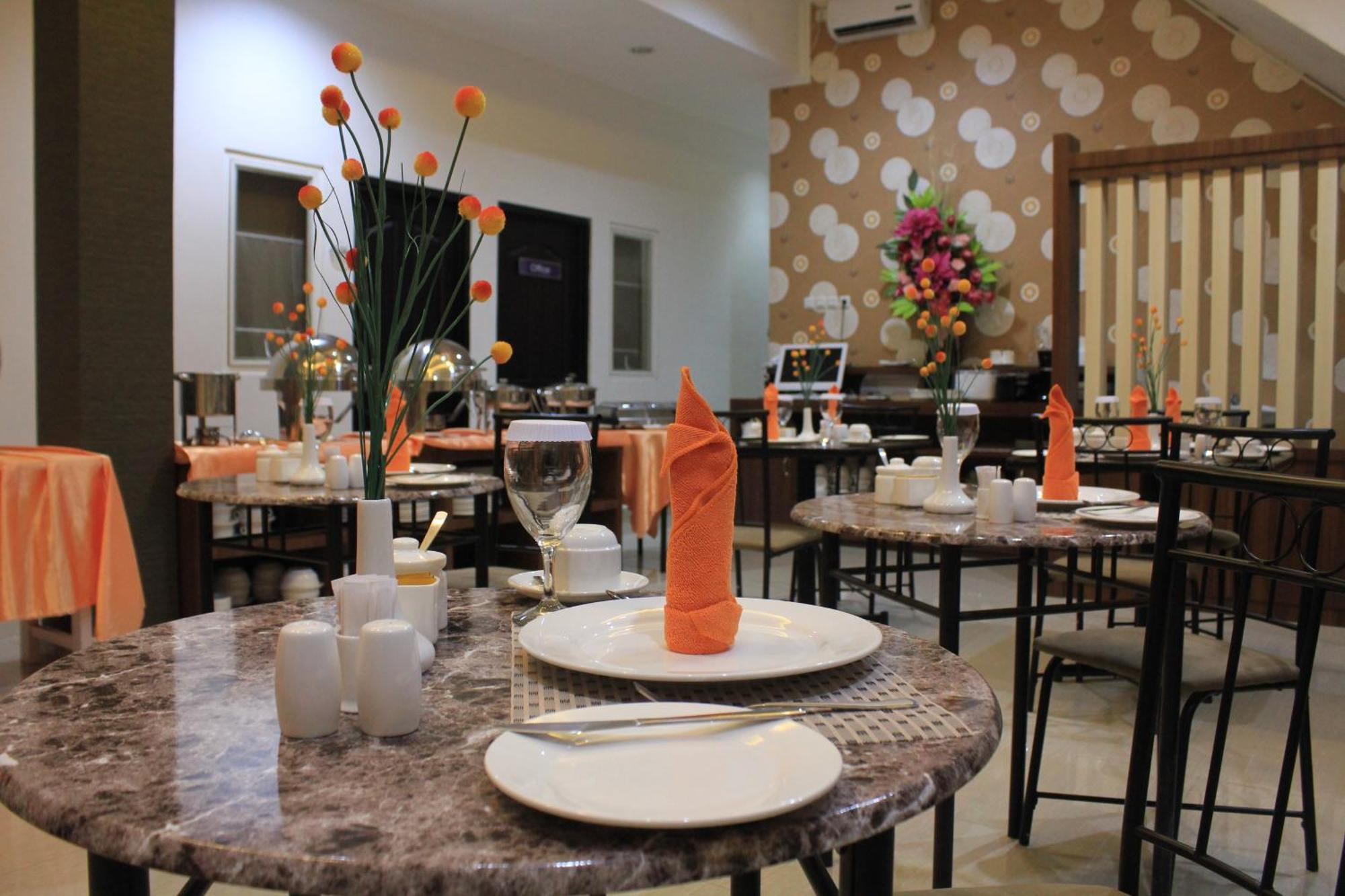 Mel'S Inn Manado Ngoại thất bức ảnh
