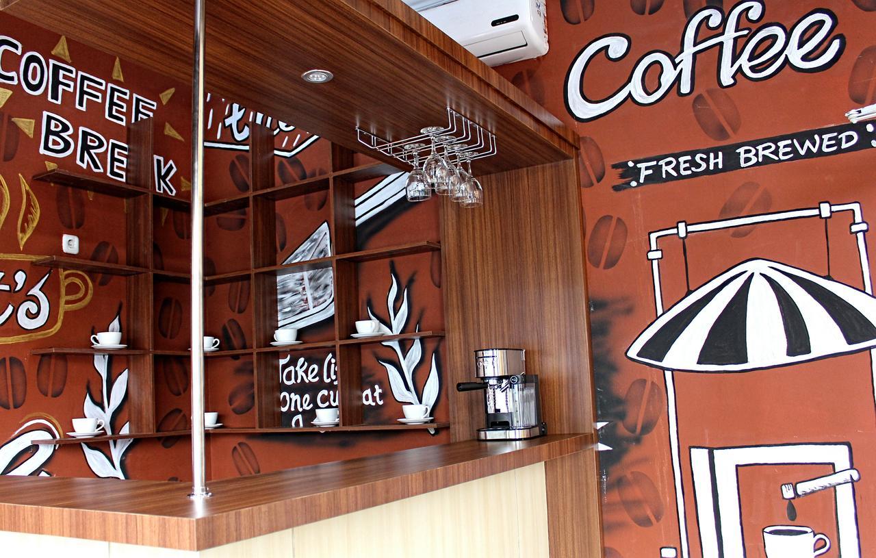 Mel'S Inn Manado Ngoại thất bức ảnh