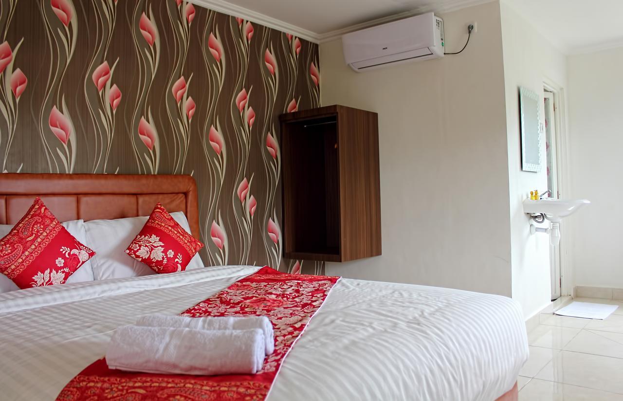 Mel'S Inn Manado Ngoại thất bức ảnh