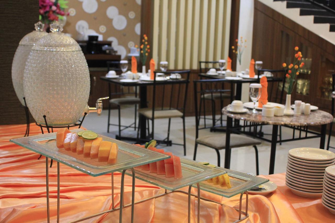 Mel'S Inn Manado Ngoại thất bức ảnh